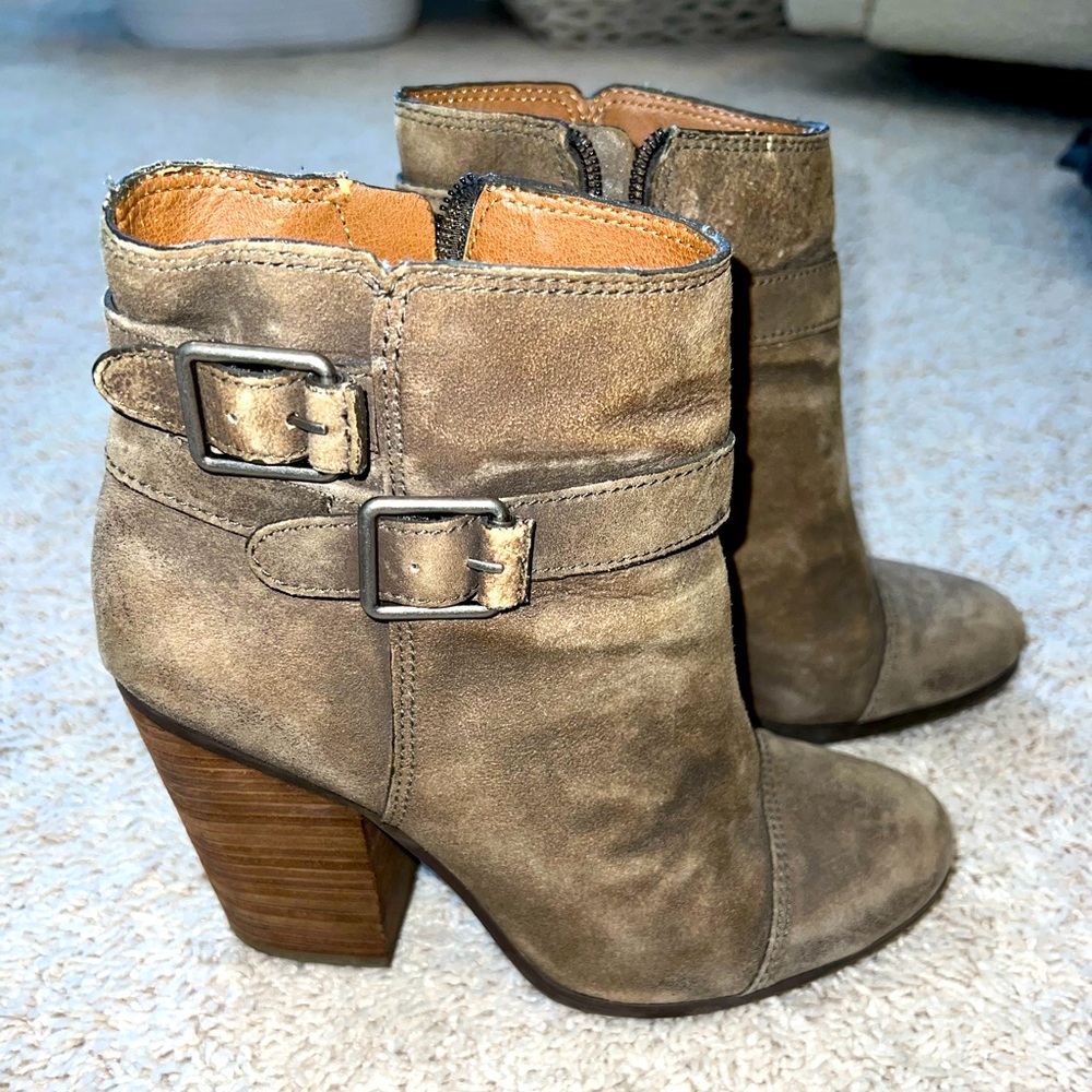 Lucky Brand heeled ankle boots